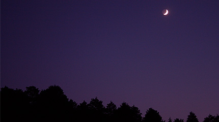2009_1020moon.jpg