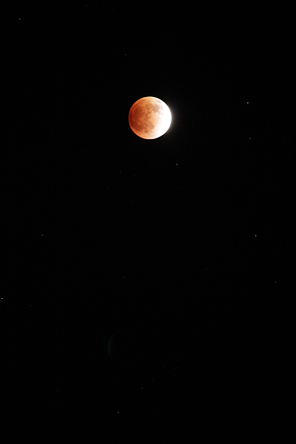 2011_1210moon3.jpg